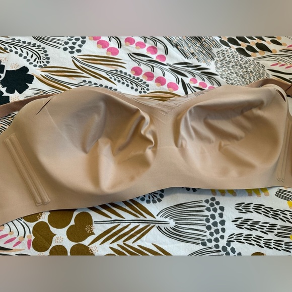 NEW Honeylove Crossover Bra Seamless Padded Mesh Sand 1X 40C/D NWOT - Picture 6 of 6